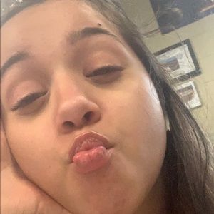 Meet your Posher, Rose